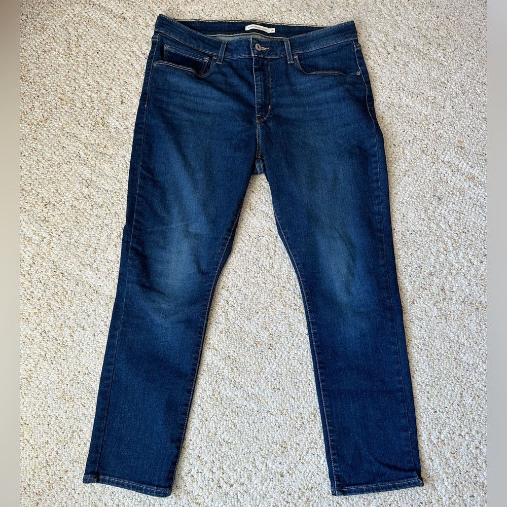 Levi’s classic Mid Rise Skinny size 16